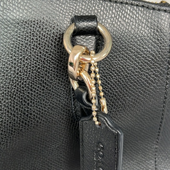 Versatile Coach bag - Picture 2 of 12